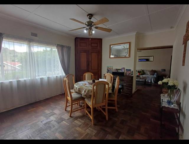 4 BEDROOM HOUSE FOR SALE IN LINMEYER